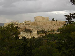 Athény, Akropolis - fotka pořízena z&nbsp;Filopapova pahorku