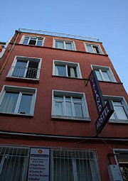 Best Island, jeden z levných hotýlků v centru Istanbulu
