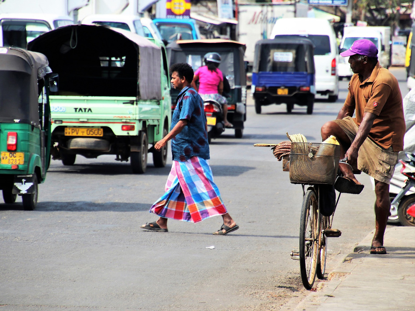 Provoz na Srí Lance působí chaotickým dojmem, má ale svá pravidla