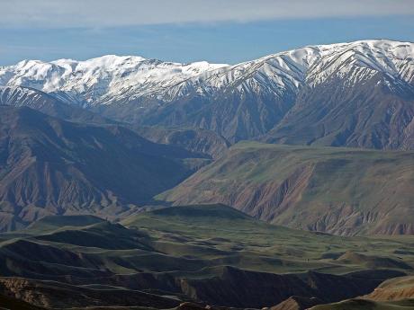 Údolí Alamút se nachází v srdci pohoří Alborz mezi Kazvínem a Kaspickým mořem