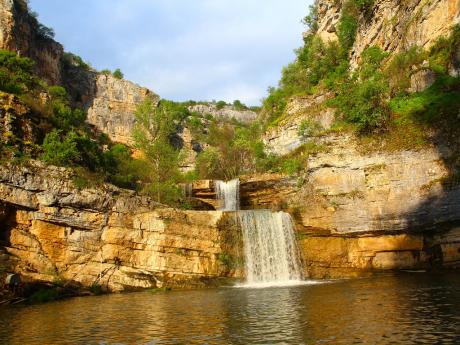 V kaňonu řeky Miruša najdeme celkem 12 vodopádů a 16 krasových jezírek