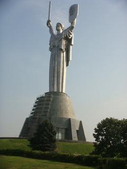 Gigantická socha "Matky národa" v Kyjevě