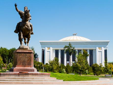 Památník Timura Lenka v Taškentu 