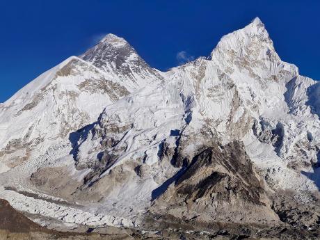 Osmitisícovky Everest, Nuptse a Lhotse – nejkrásnější panorama světa