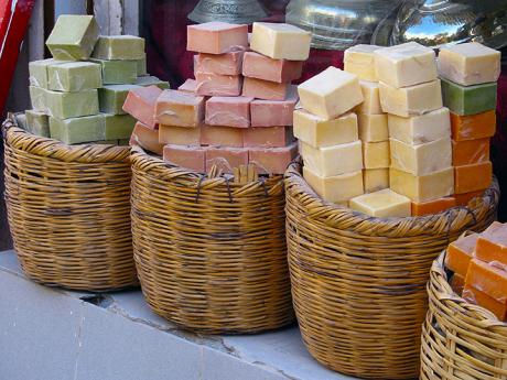 Mýdla z olivového oleje na tržišti v Mardinu