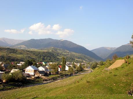 Vesnice Koločava leží v údolí řeky Terebla
