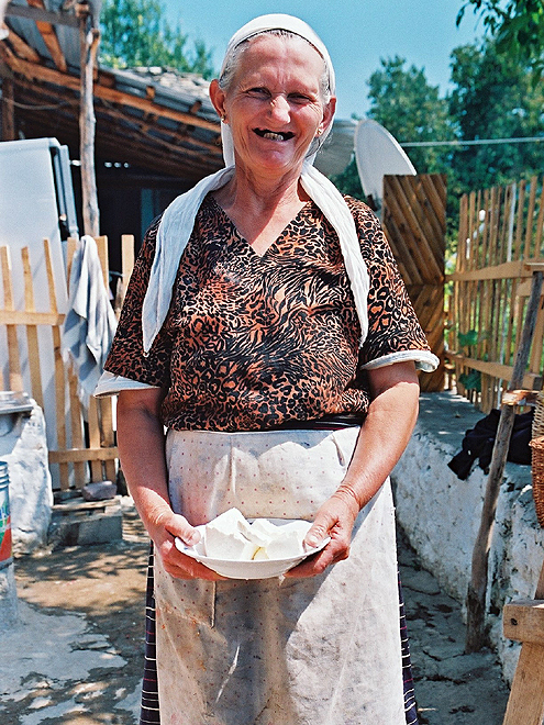 Babička ve vesničce nad Leskovikem nabízí domácí sýr