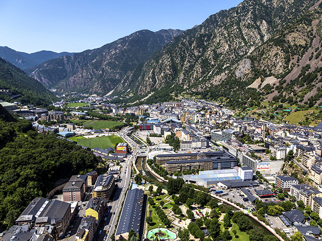 Pohled na město Andorra 