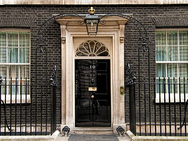 Na Downing street č. 10 sídlí ministerský předseda