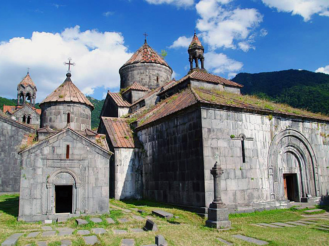 Věžičky arménského kláštera Haghpat