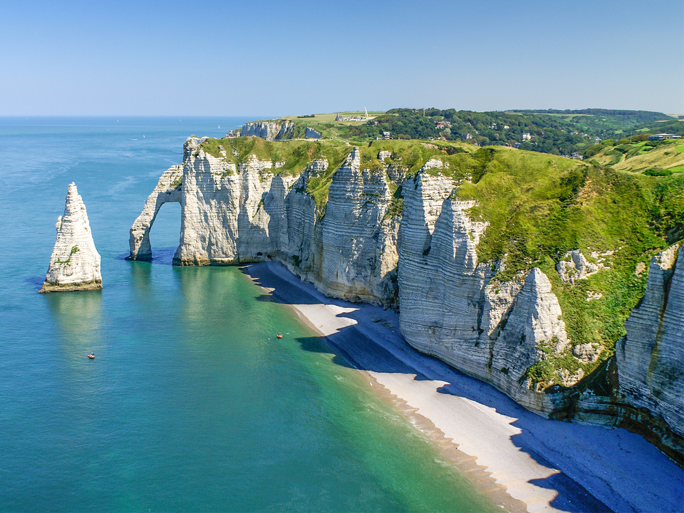 Křídové útesy v Étretat