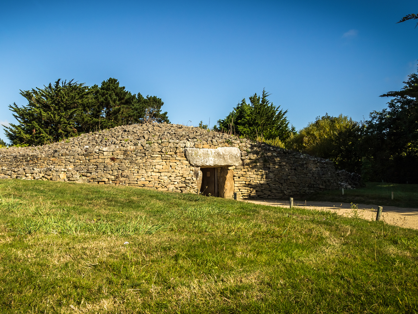 Chodbový hrob - Locmariaquer