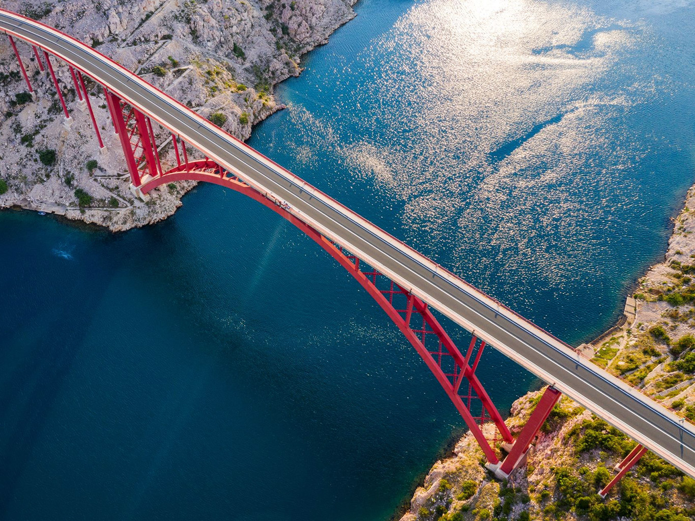 Nejvyšším mostem v Chorvatsku je Maslenički most