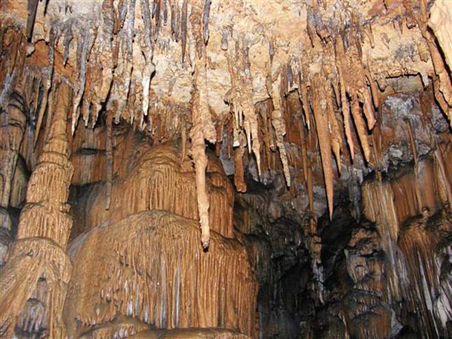 Manita Peć je největší jeskyní národního parku Paklenica