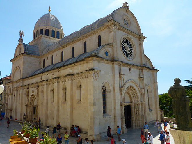 Katedrála sv. Jakuba v Šibeniku je na Seznamu světového dědictví UNESCO