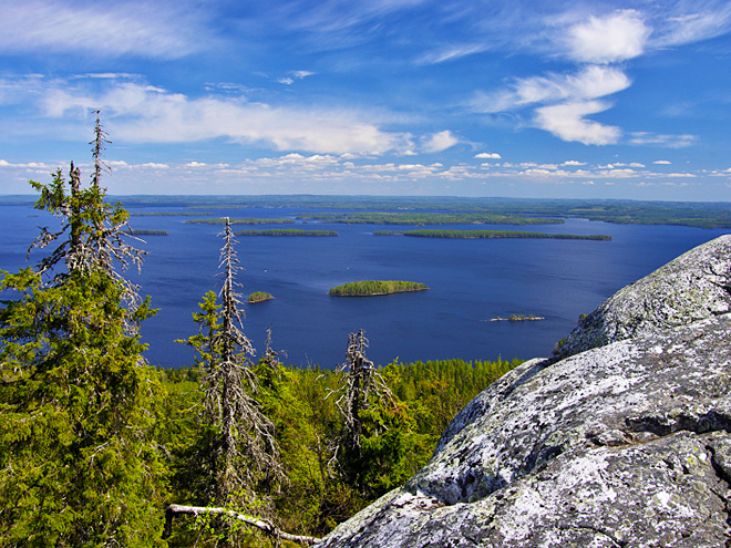 Finsku se říká země tisíců jezer