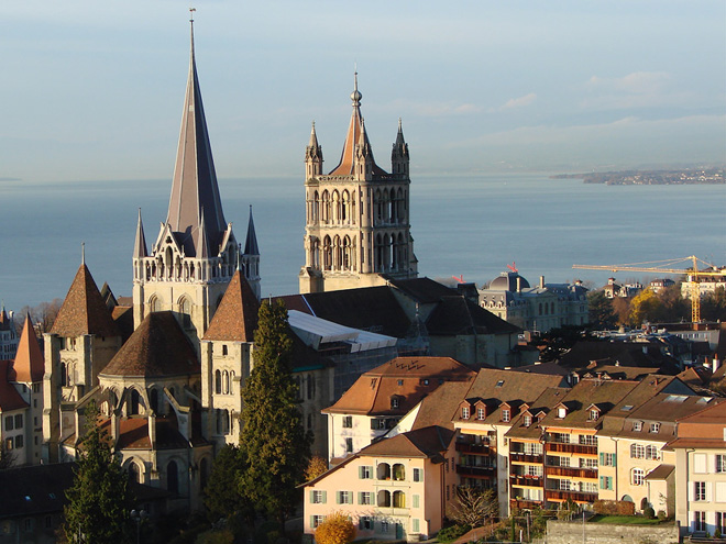 Město Lausanne na břehu Ženevského j.
