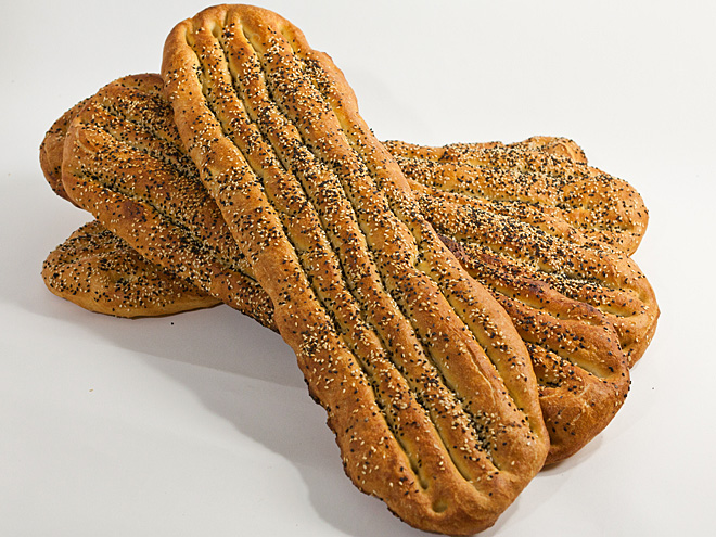 Barbari - světlý chléb oválného tvaru