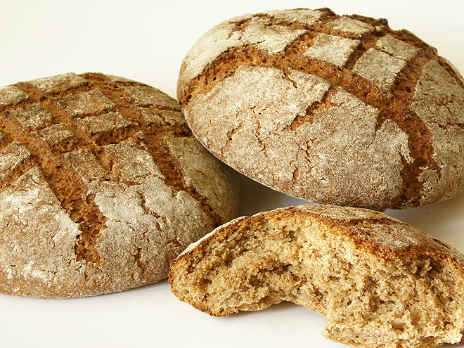Při výrobě sodového chleba se namísto kvasnic používá jedlá soda