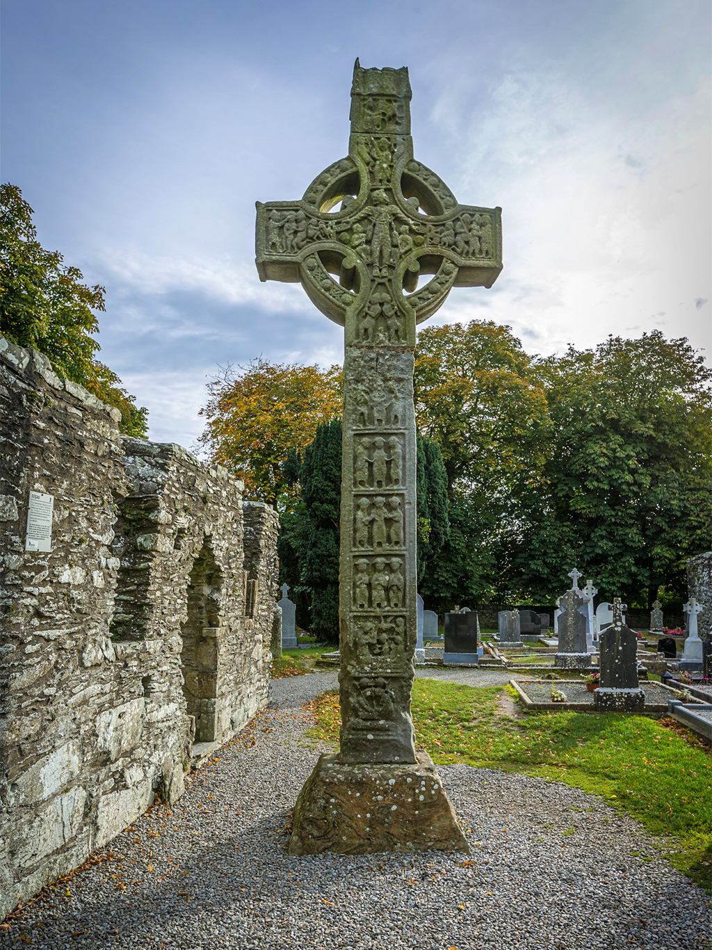 V Monasterboice nalezneme nejvyšší keltský kříž v Irsku