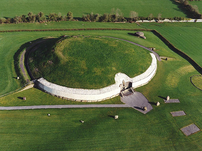 Megalitická hrobka Newgrange