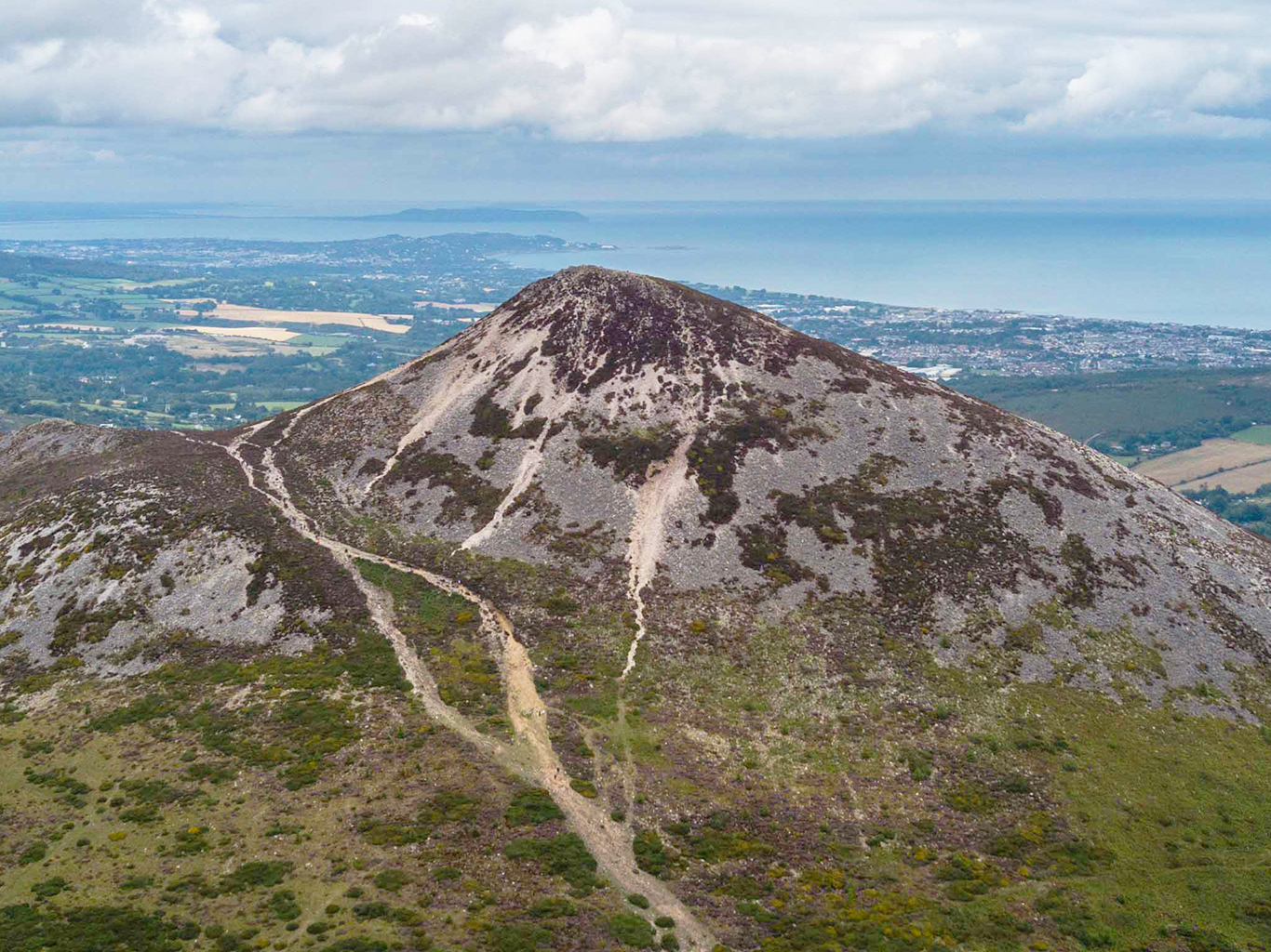 Velká cukrová homole je kónický vrcholek v hrabství Wicklow