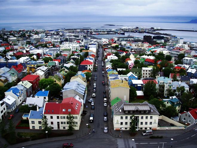 Barevné střechy Reykjavíku