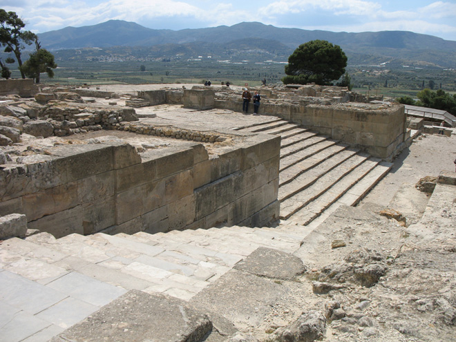 Festos - 5 000 let staré schody
