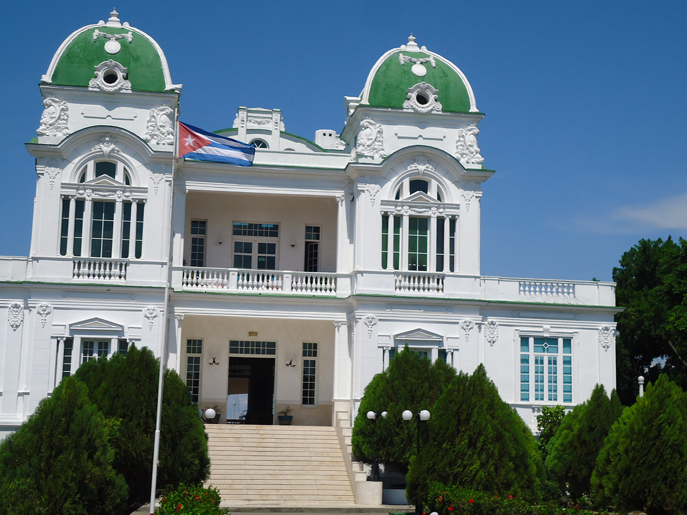 Club Cienfuegos dnes slouží jako sídlo jachtařského klubu