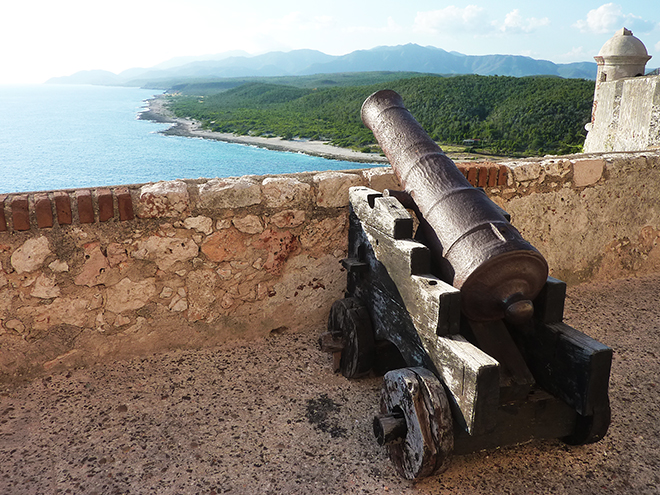 Z hradeb pevnosti San Pedro del Morro jsou krásné výhledy na pobřeží Karibiku