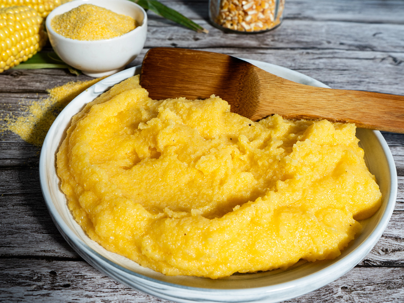 Krémová polenta je neodmyslitelnou součástí kuchyně severní Itálie