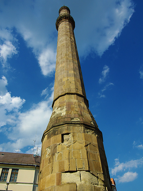 Minaret patřil k mešitě, která dnes již neexistuje