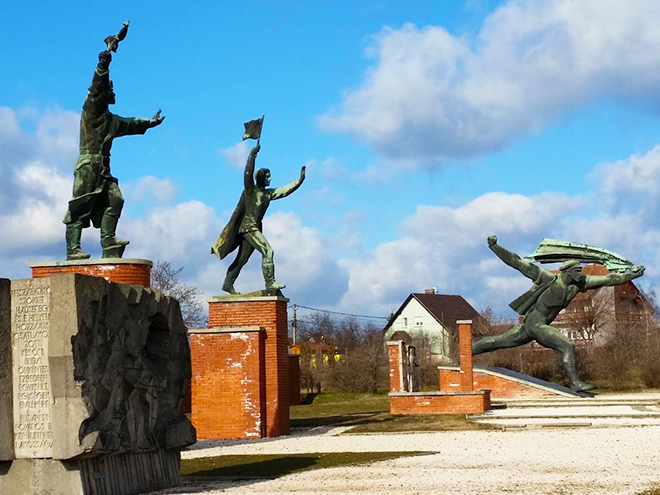 Památníky z komunistické éry v maďarském Parku soch