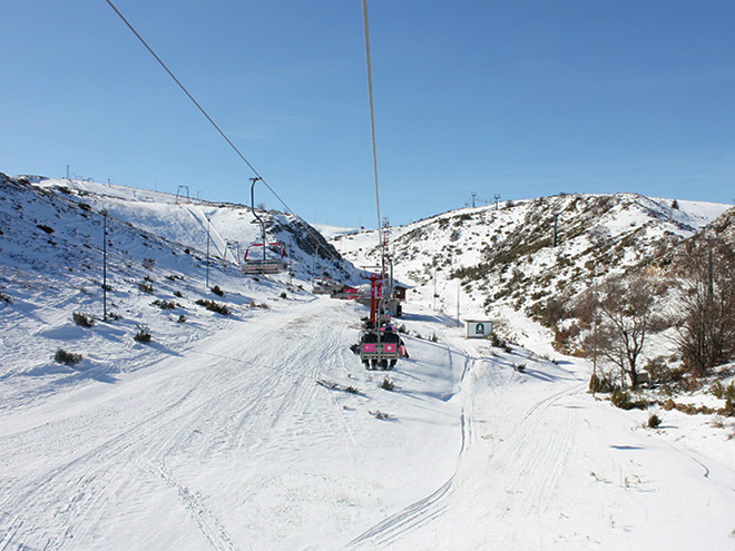 Oblíbené lyžařské středisko nad Mavrovem