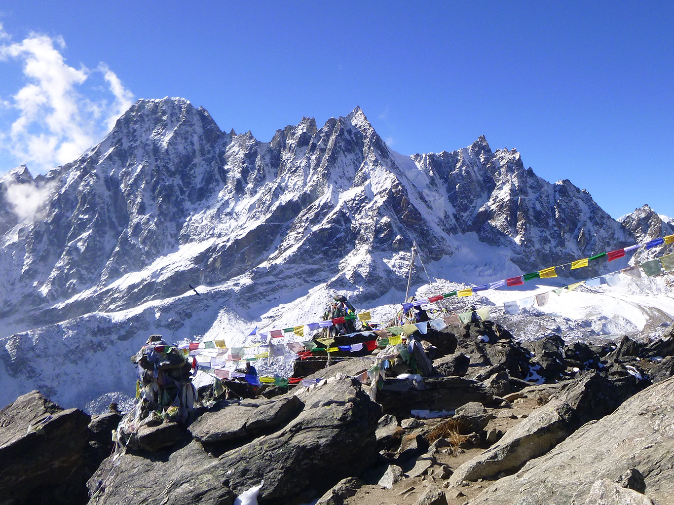 Nádherný pohled z vrcholu Gokyo Ri