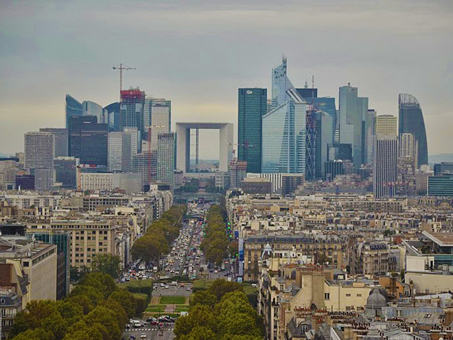 Pohled na čtvrť La Défense