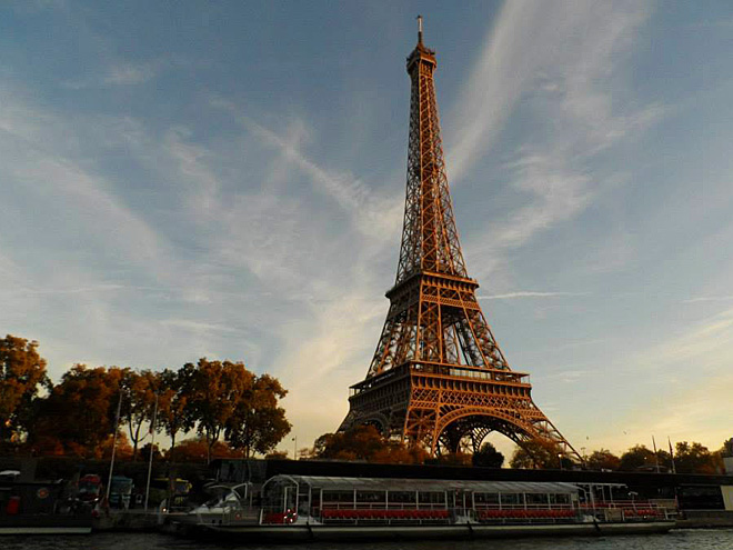 Symbol Paříže - Eiffelova věž