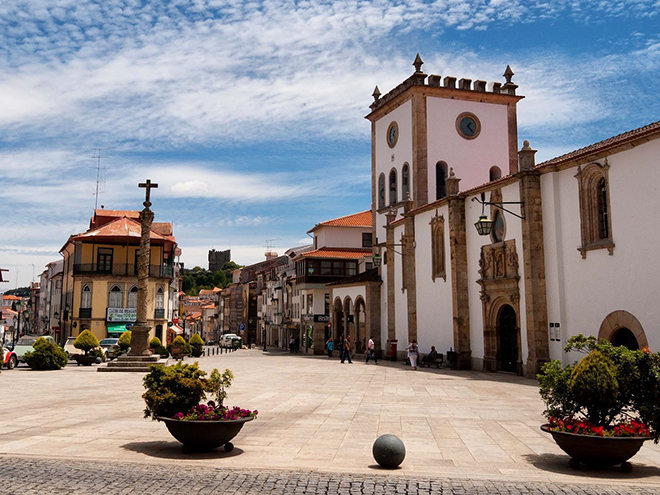 Náměstí starého města Bragança