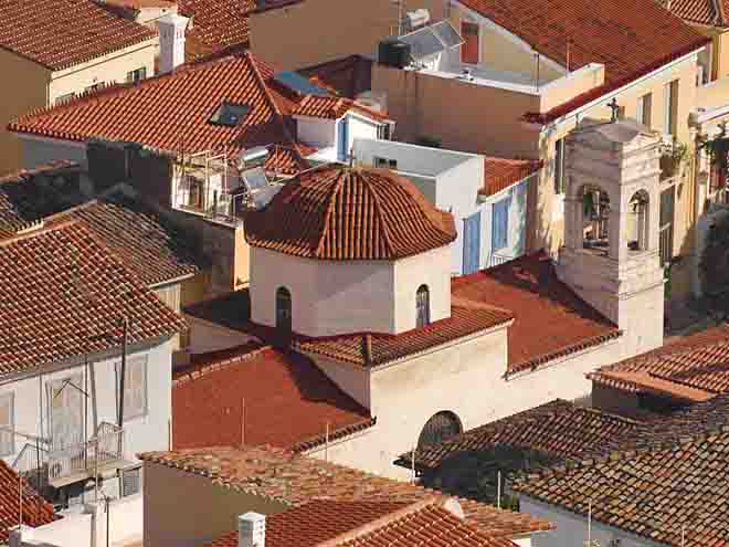 U kostela Agios Spyridon byl zavražděn hrabě Kapodistrias