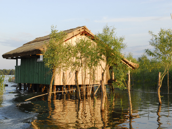 Domek na vodě v Dunajské deltě