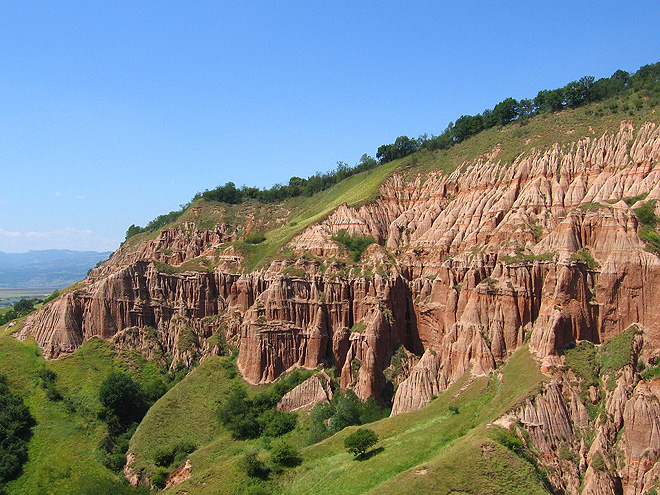 Zemní kulisy Râpa Roşie