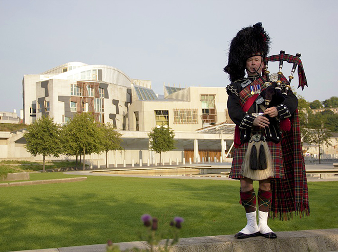Nová budova skotského parlamentu v Edinburghu