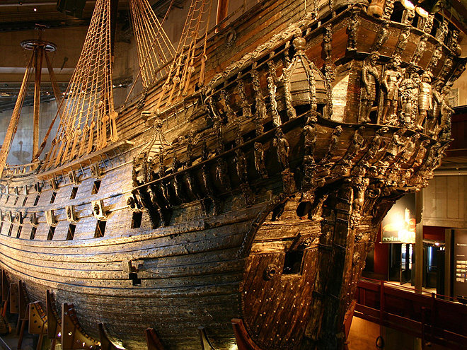 Muzeum Vasa s expozicí vraku válečné lodi, která byla poprvé a naposledy spuštěna na vodu roku 1628