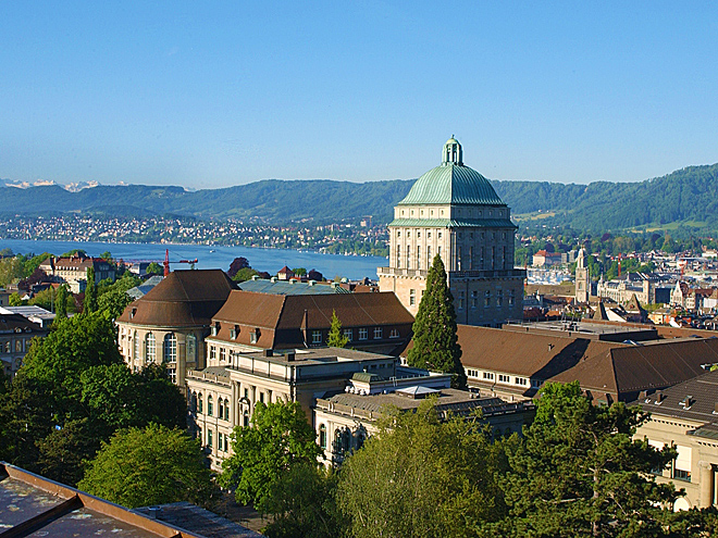 Univerzita v Curychu je největší univerzitou ve Švýcarsku