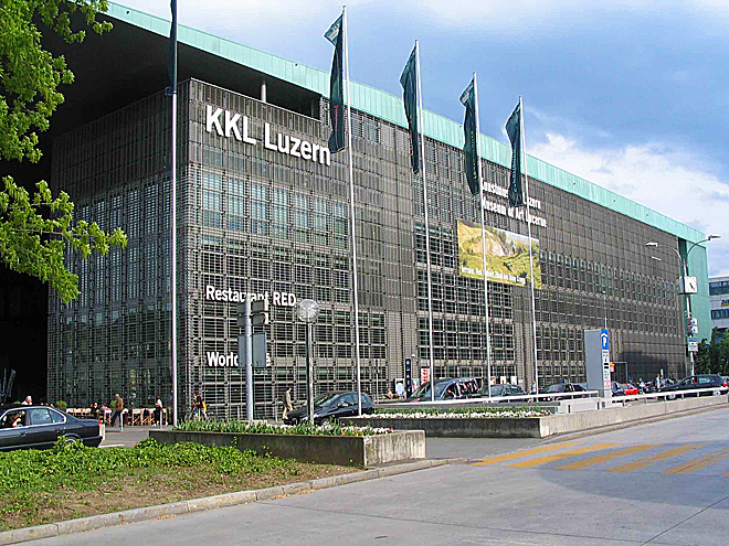 Moderní kulturní a kongresové centrum