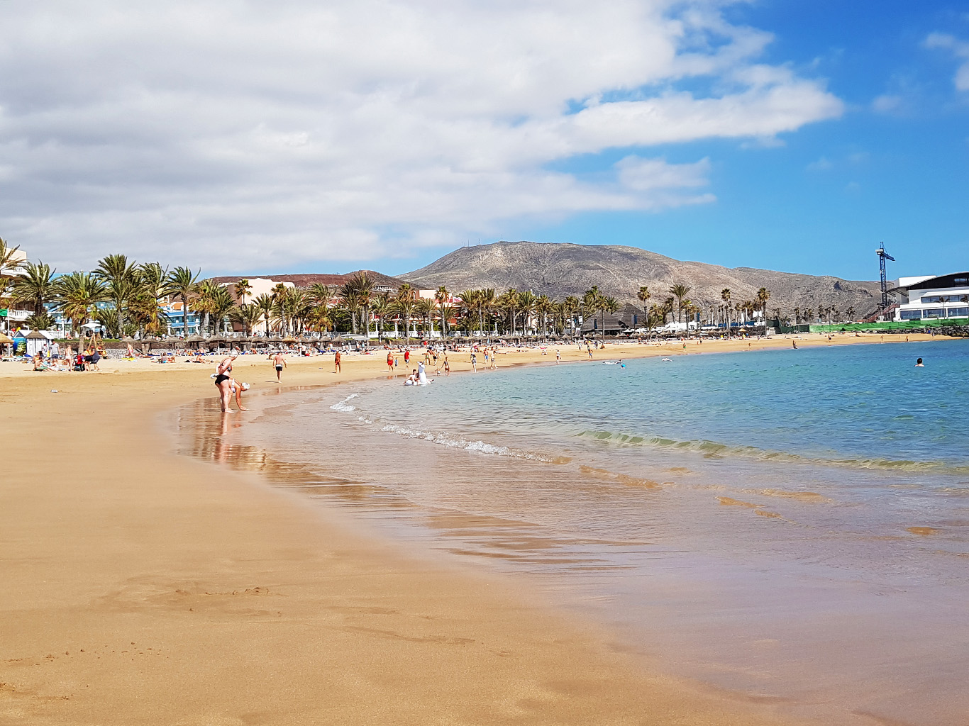 Počasí na jižním pobřeží Tenerife je stabilní a slunečné
