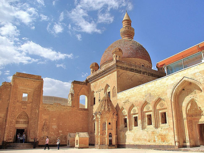 Isaak Paşa Saray, palác kurdského vládce nedaleko Doğubeyazitu