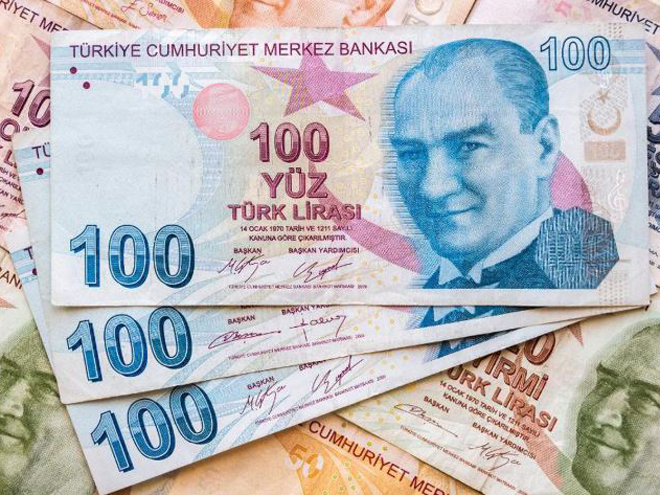 V Turecku se platí lirami