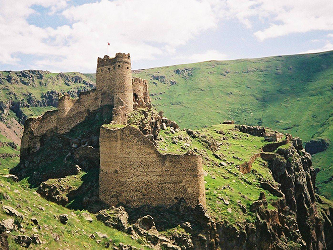 Ďáblův hrad (Șeytan Kalesi)