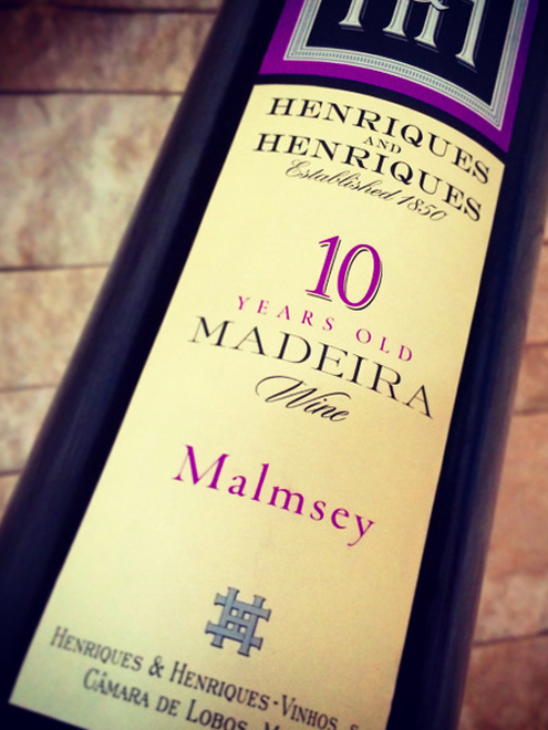 Sladké víno Malmsey se hodí například k dezertům